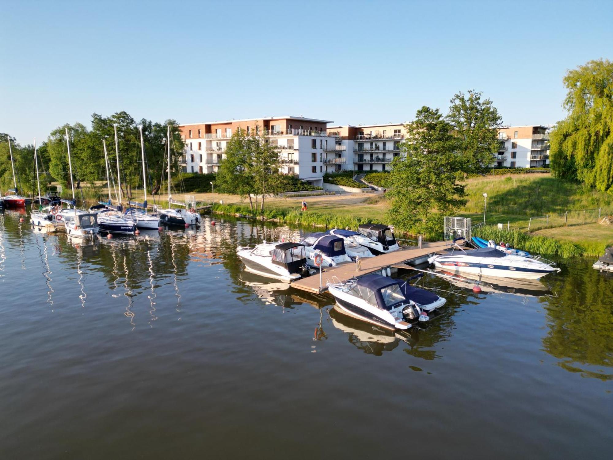 Marina Apartment - Przy Jeziorze, Taras, Tv55" Z Netflix I Prime, Parking Iława Exteriér fotografie