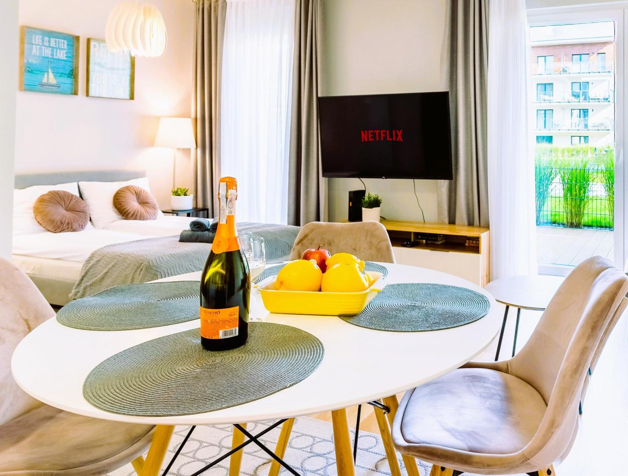Marina Apartment - Przy Jeziorze, Taras, Tv55" Z Netflix I Prime, Parking Iława Exteriér fotografie